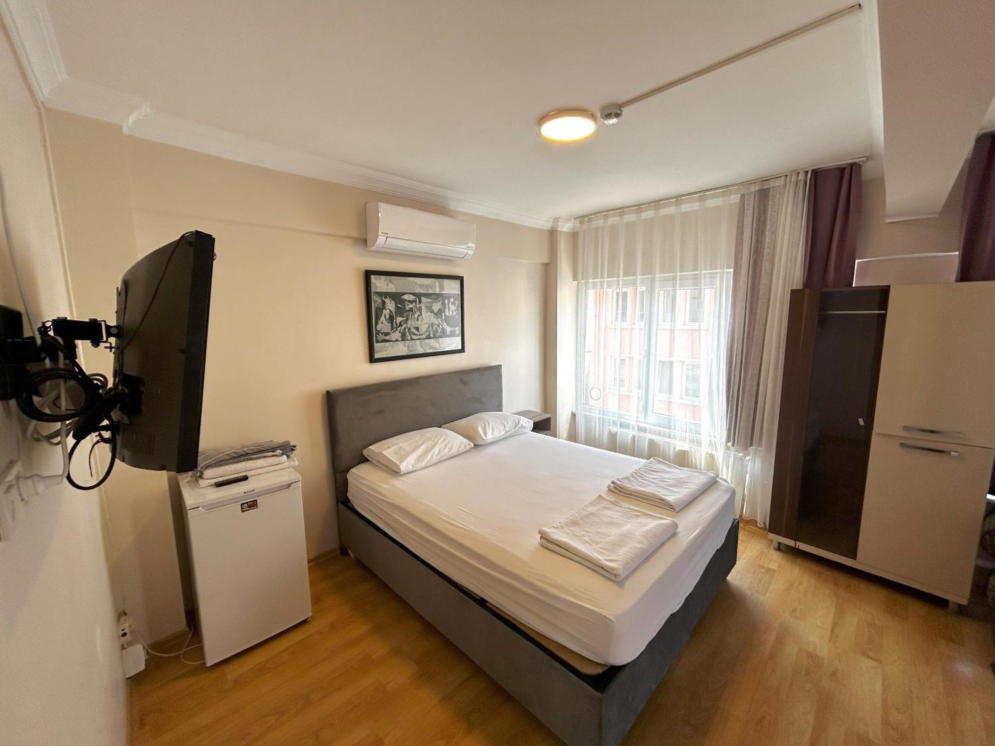 Meydan Pansiyon Uskudar Hotel Istanbul Exterior photo